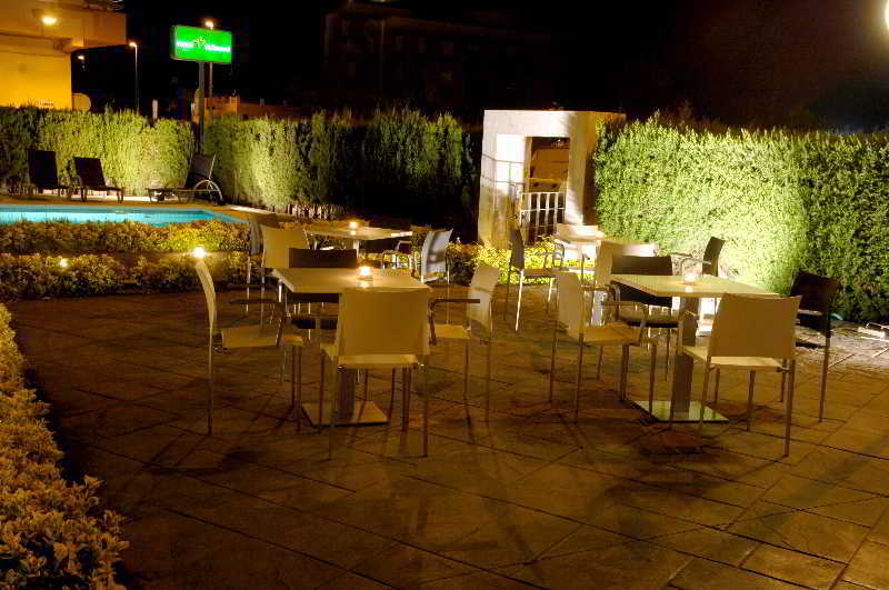 Hotel Bulevard بينيكاسّين المطعم الصورة